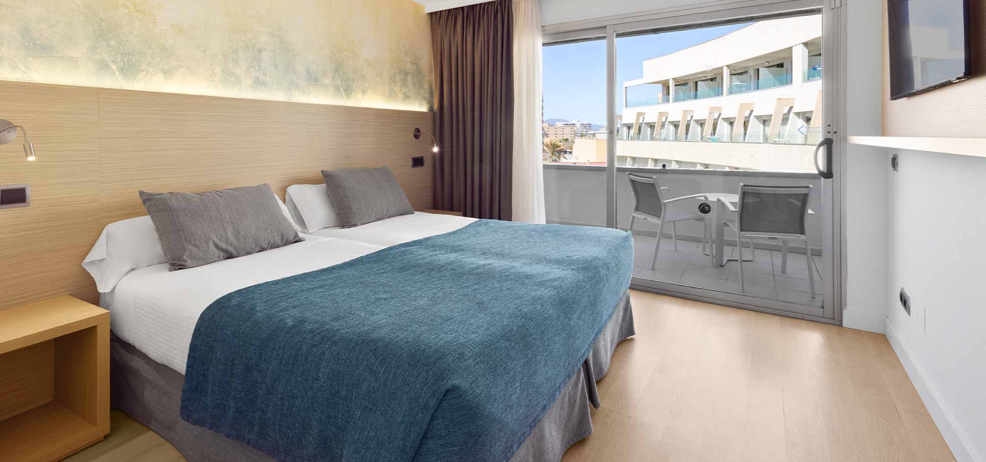 habitacion doble estandar aparthotel fontanellas playa habitacion doble estandar aparthotel fontanellas playa en playa de palma
