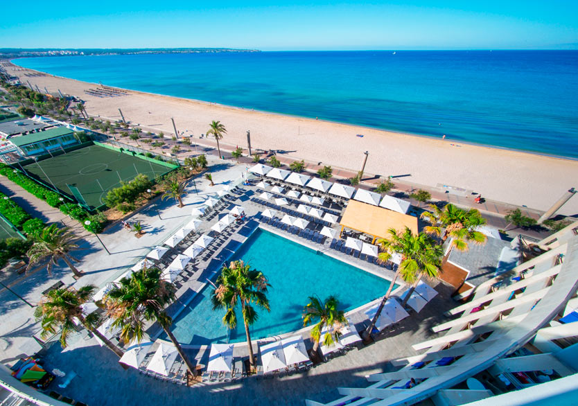 aparthotel fontanellas playa servicio piscina servicio piscina aparthotel fontanellas playa