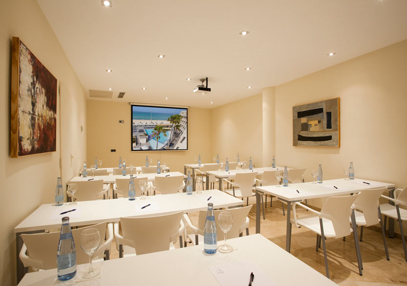 sala conferencias aparthotel fontanellas playa servicios aparthotel fontanellas playa sala de conferencias